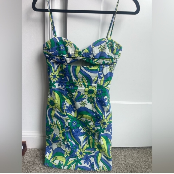 ZARA floral dress - Picture 2 of 4